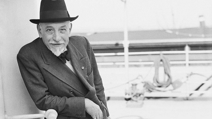 Para Flávio AMoreira, o conto de Pirandello é fundamental para o escritor iniciante.