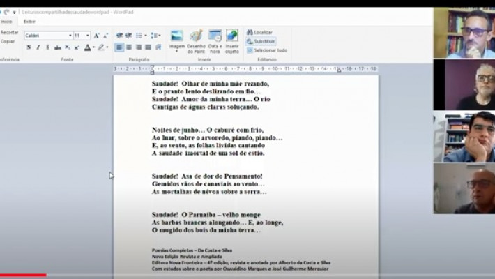Cronista Carlos Castello realiza leitura de poema de Bandeira