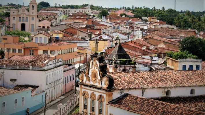 Notas genealógicas da família Cardoso de Barros