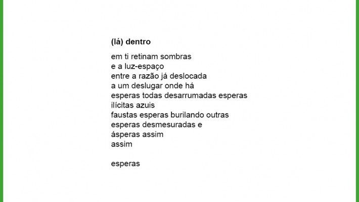 (lá) dentro