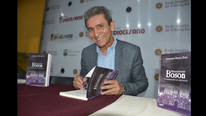 ARNALDO BOSON PAES - CIDADÃO PARNAIBANO