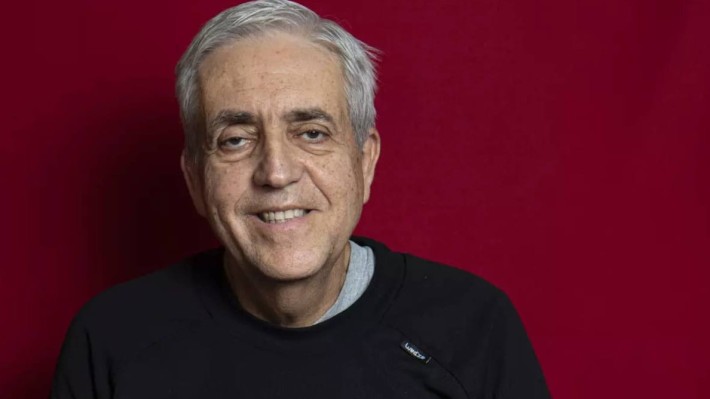 Romancista, cronista e crítico José Castello