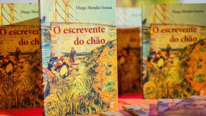 Diego Mendes Sousa -  Capa de "O escrevente do chão" (Editora Litteralux, 2025), de Diego Mendes Sousa