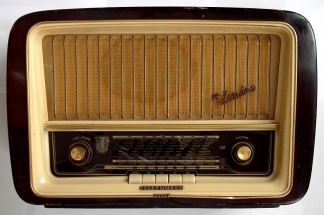 Portal de rádio cria espaço para literatura