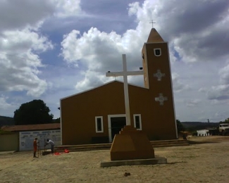 Igreja matriz de Aroases