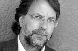 Mia Couto retoma sua trilogia sobre a memória
