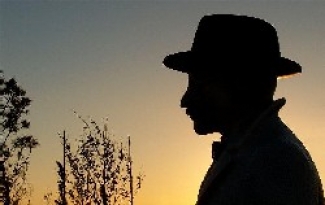 Tradução de um soneto de Fernando Pessoa