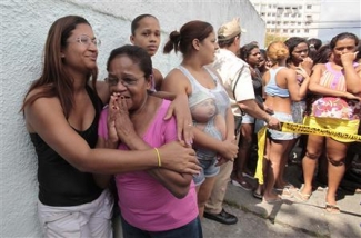 Por que o massacre?