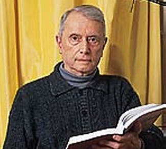 Wilson Martins morre aos 87