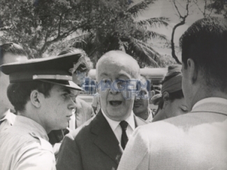 CONTRA A INVASÃO DA UNIVERSIDADE!