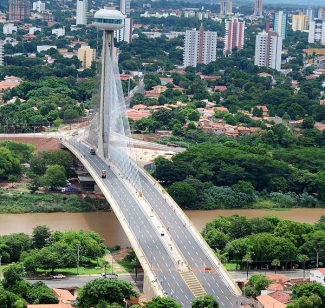 Outra inscrição para um túmulo no ar